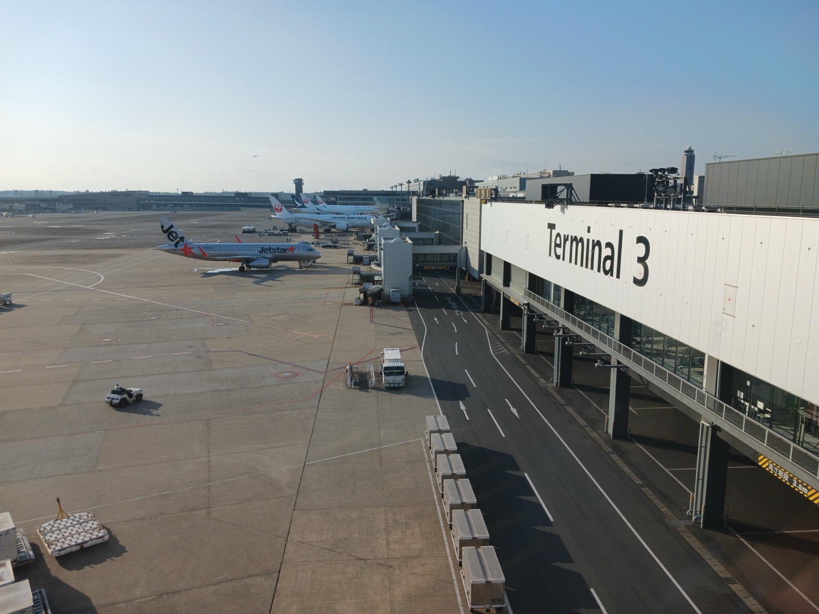 成田國際機場 第 3 航廈外觀 —— 成田唯一設有共同 Kiosk 的航廈