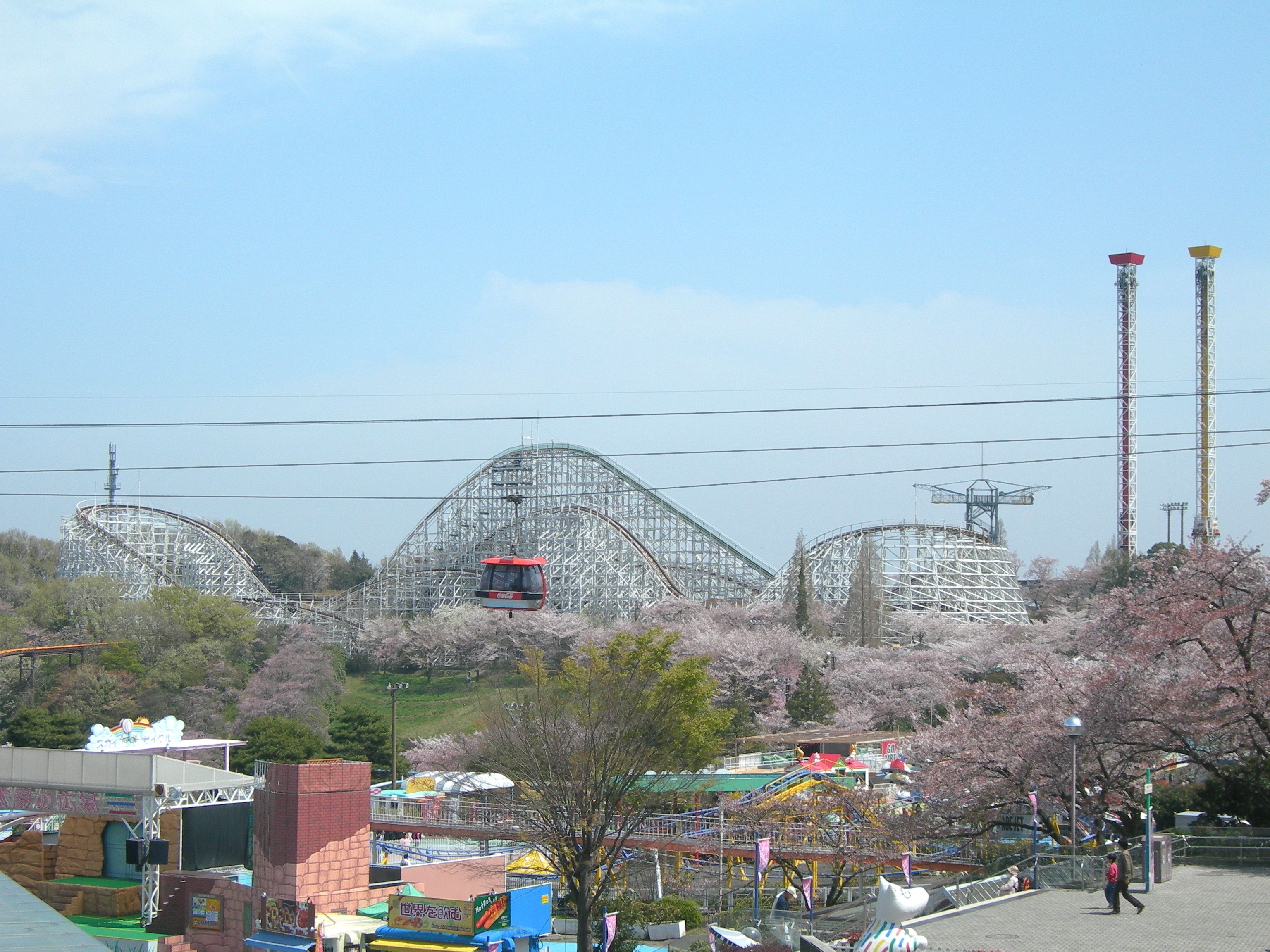 讀賣樂園（Yomiuriland）摩天輪與園區 — 東京近郊綜合遊樂園、冬季賞燈名所