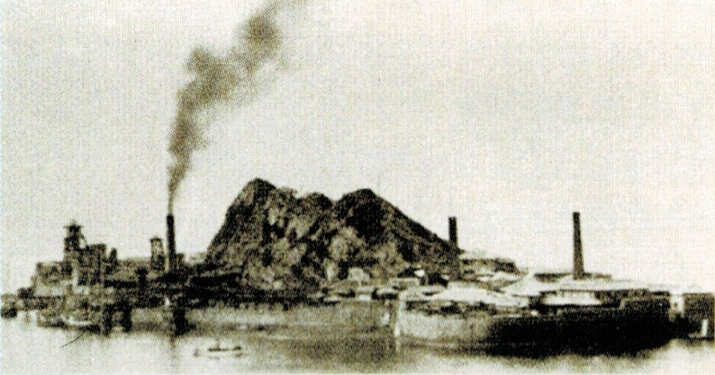1901 年（明治 34 年）的端島 —— 這個時期的煤礦生產設施，才是世界遺產所評價的部分