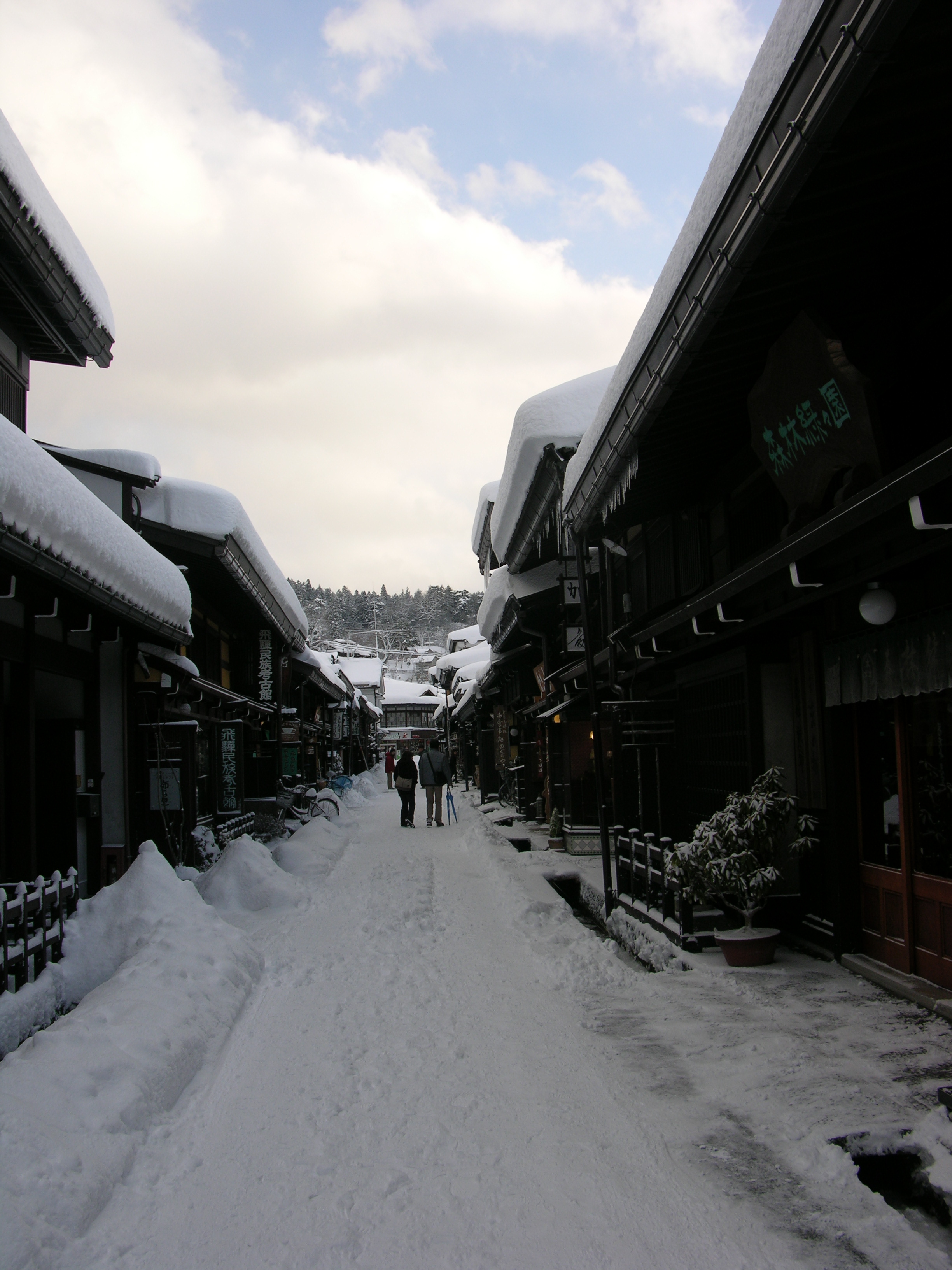 飛驒高山三町古老街道，保留江戶時代風情的傳統建築街區