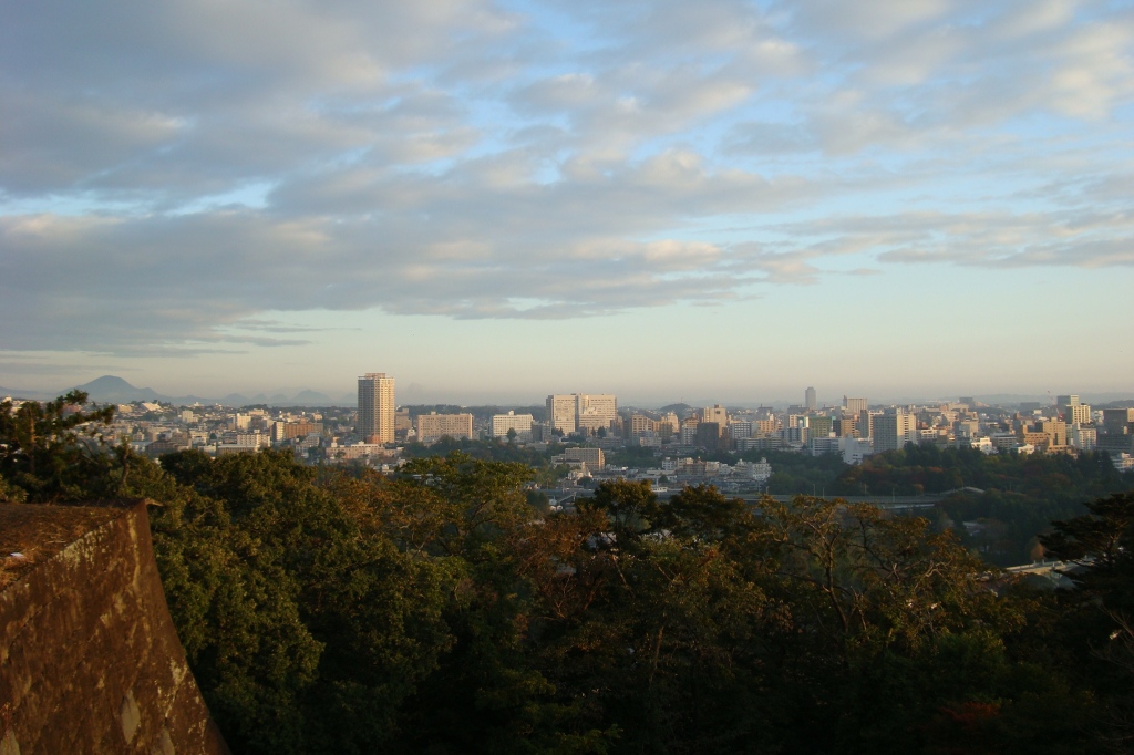 從仙台城跡（青葉山）俯瞰仙台市區的晨景 — 伊達政宗的城下町『杜之都』